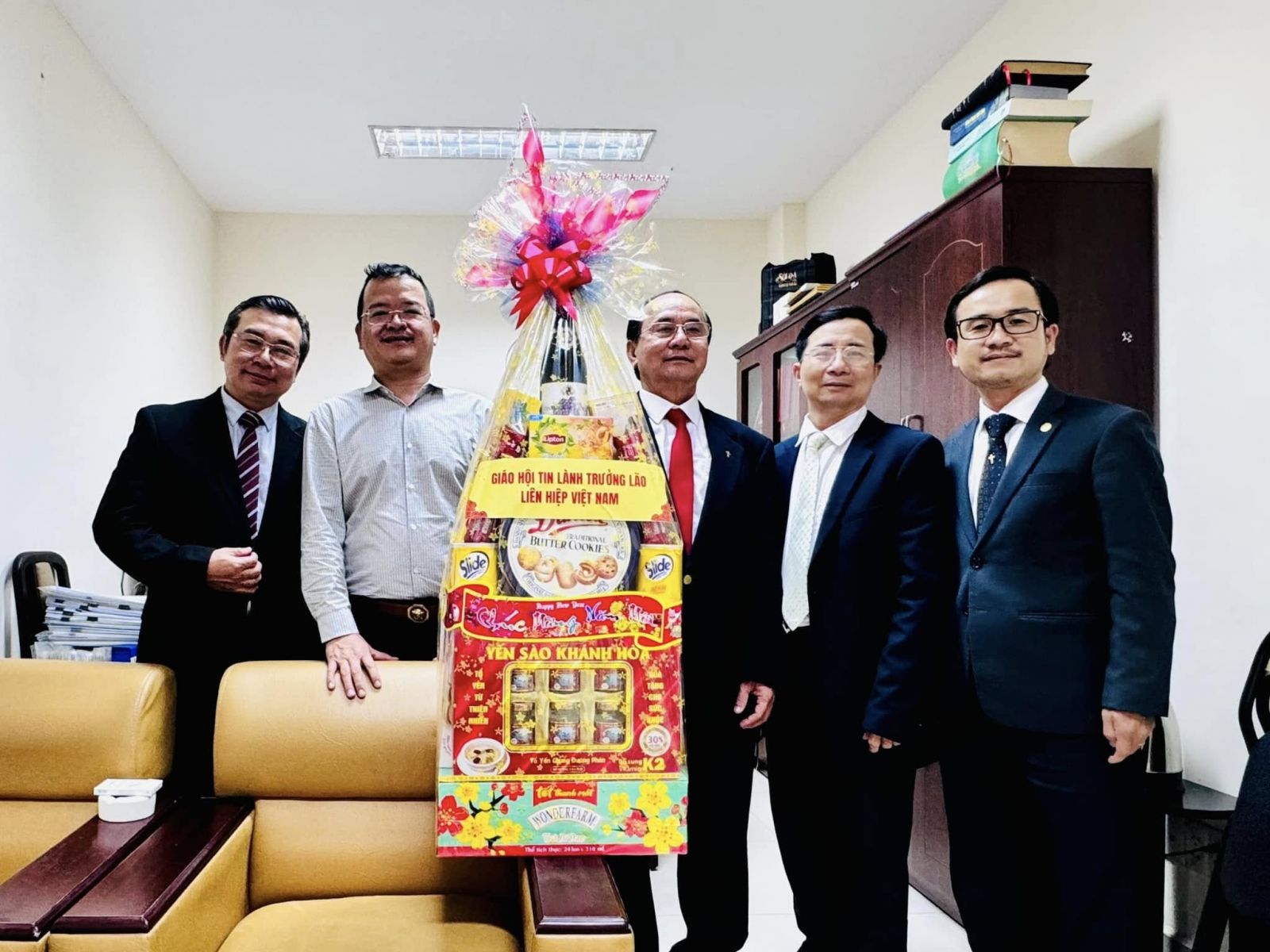 Ban điều hành Giáo hội chúc Tết Ban Tôn Giáo Thành phố Hồ Chí Minh