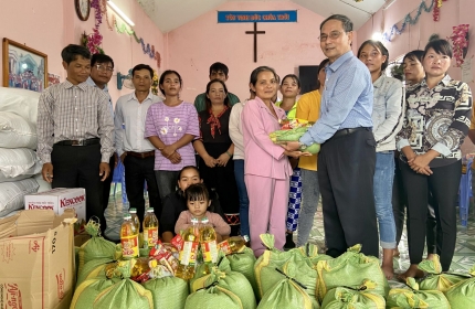 Ban điều hành Tổng hội đến thăm viếng - huấn luyện và gửi quà thiện nguyện cho Giáo hạt Raglai