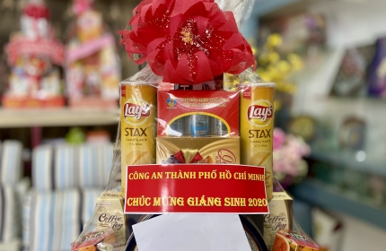 Sở Công An Thành phố Hồ Chí Minh - Phòng An Ninh Tôn Giáo đến thăm hỏi và chúc mừng Giáng Sinh 2020